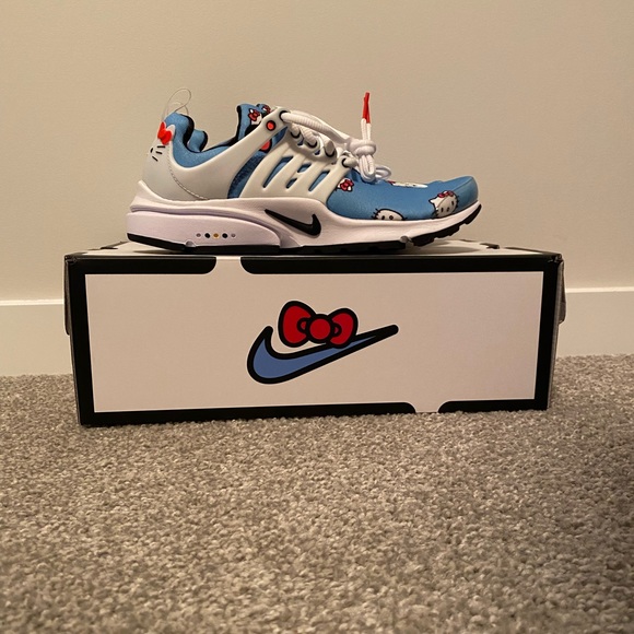 Nike Air Presto x Hello Kitty - Size 6 - Picture 1 of 4